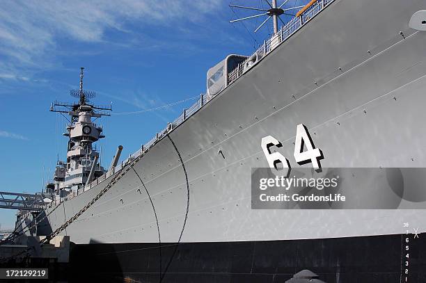 usa. navy battleship - schiffs steuer stock-fotos und bilder