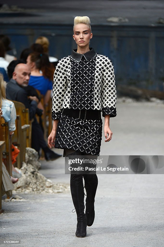Chanel: Runway - Paris Fashion Week Haute-Couture F/W 2013-2014