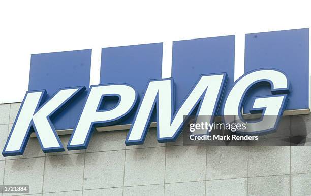 Kpmg Kpmg Headquarters Photos and Premium High Res Pictures - Getty Images