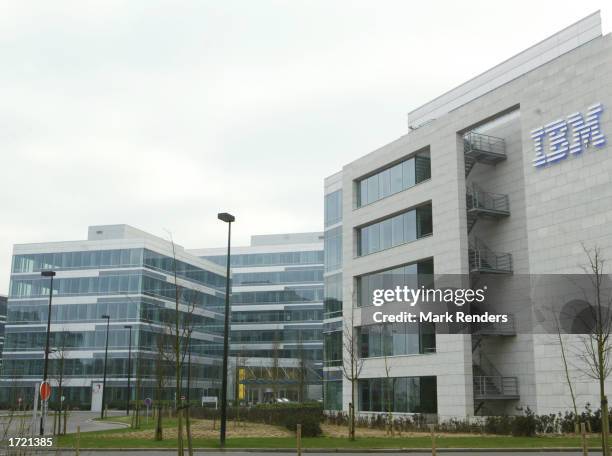 Ibm Rtp Offices 9,892 Ibm * Photos & High Res Pictures - Getty Images