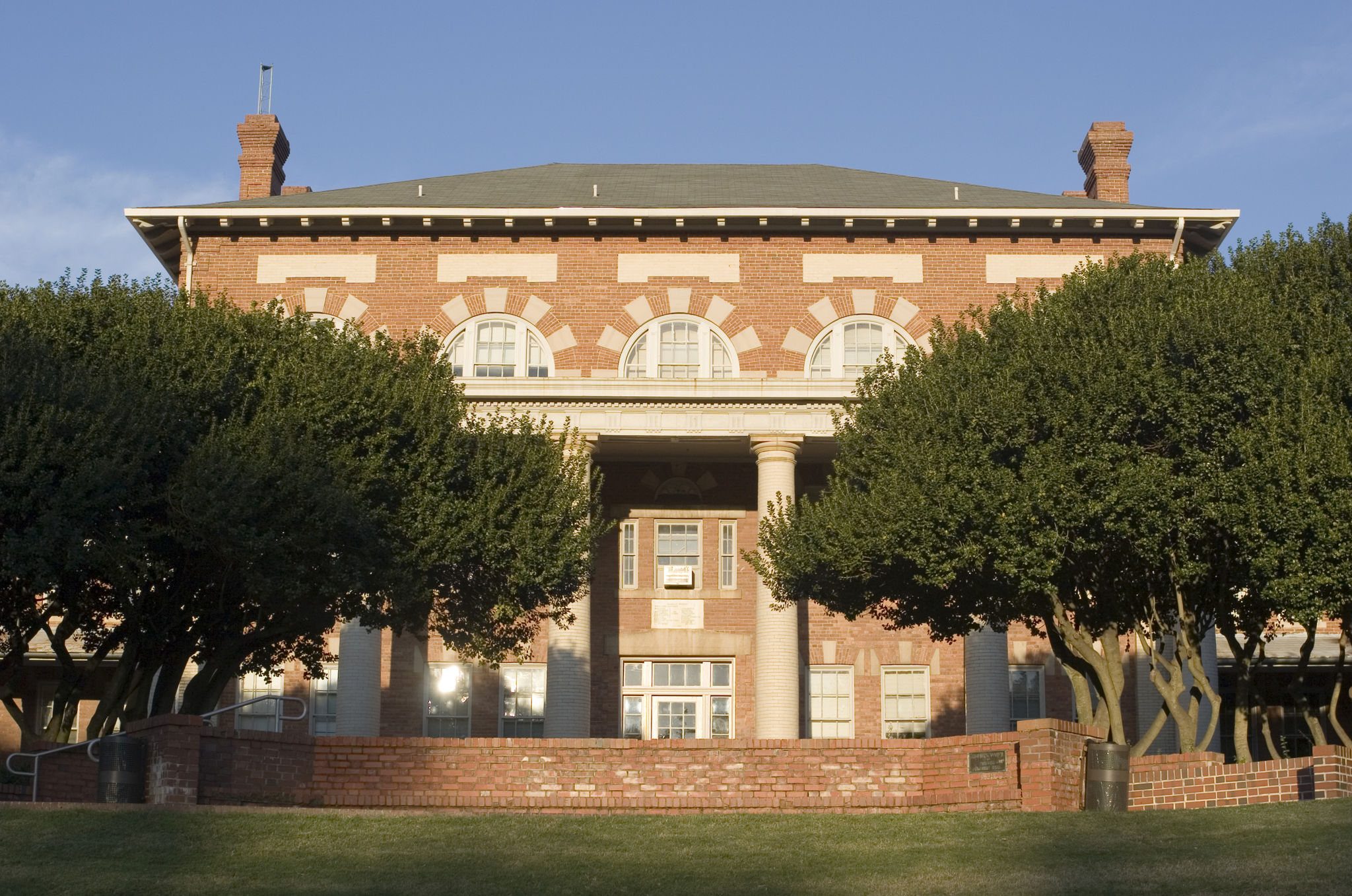 raleigh therapy clinic
