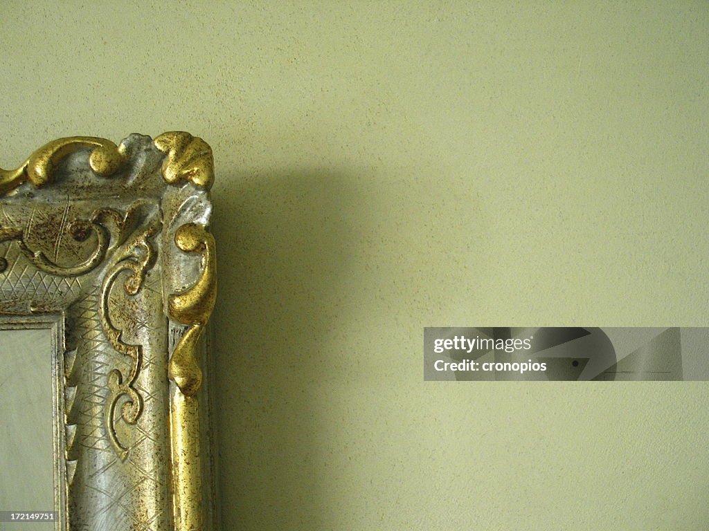 Frame corner