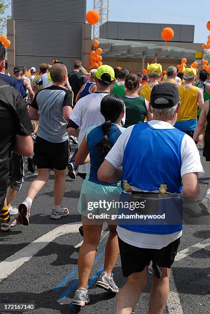 marathon running - london marathon runners stock pictures, royalty-free photos & images