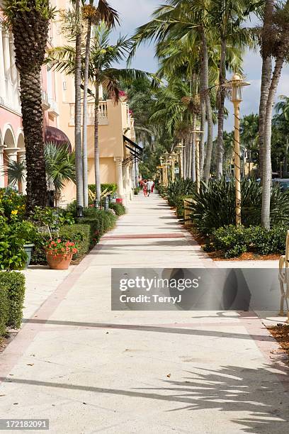 5th avenue shopping - naples florida stock pictures, royalty-free photos & images