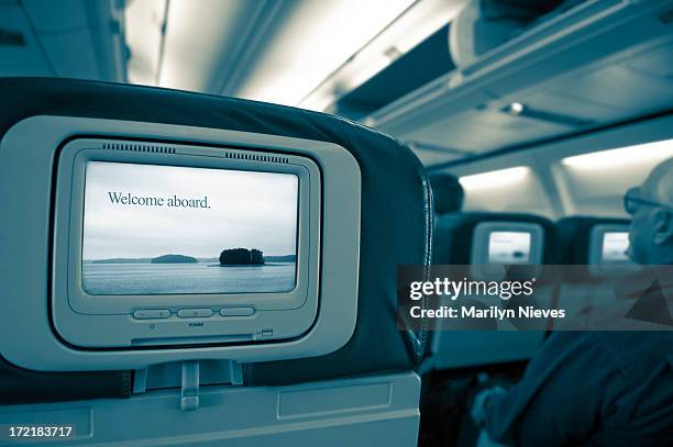 aboard de boas-vindas - banco de avião imagens e fotografias de stock