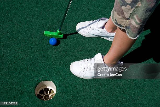 putting green - miniature golf stock pictures, royalty-free photos & images