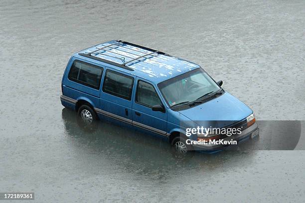 stranded van in rising flood waters - sunken car bildbanksfoton och bilder