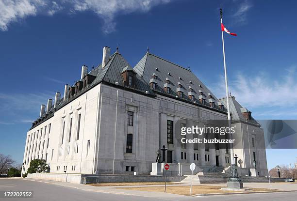 canadian supreme court - us supreme court building stockfoto's en -beelden