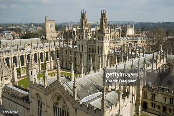 all souls college - universidad-de-oxford fotografías e imágenes de stock
