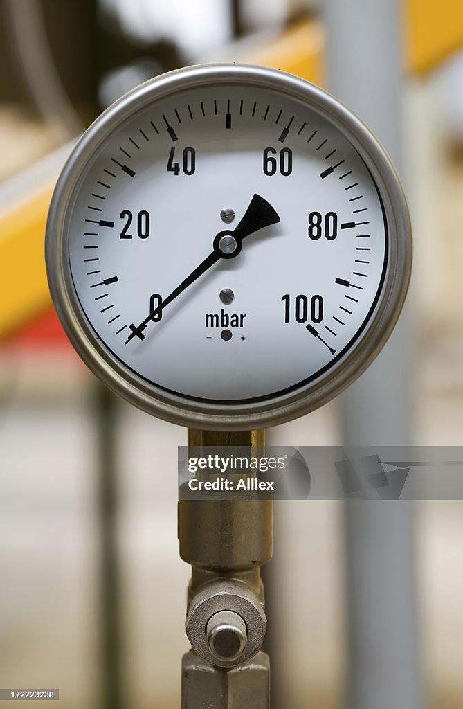 Pressure gauge