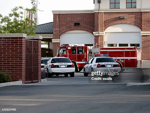 police station - police car stock pictures, royalty-free photos & images