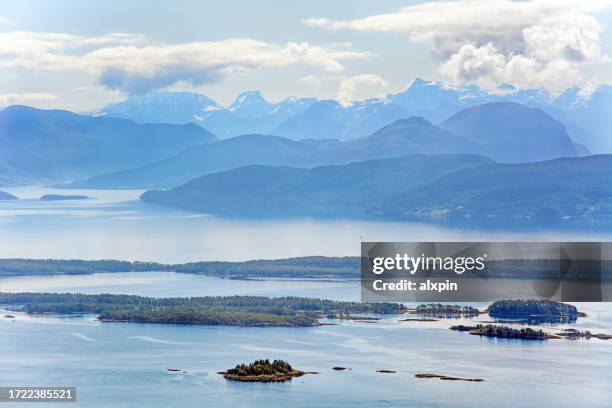 moldefjord, noruega - molde fotografías e imágenes de stock