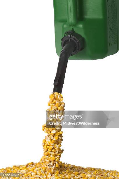 green fuel - pouring cereal stock pictures, royalty-free photos & images