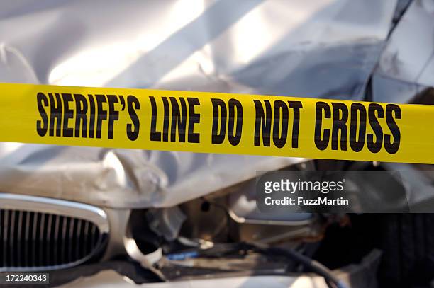 deadly accident - graphic accident photos stock pictures, royalty-free photos & images