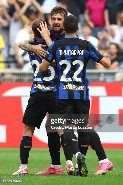 Francesco Acerbi of FC Internazionale celebrates with team mates after scoring their sides first goal during the Serie A TIM match between FC...