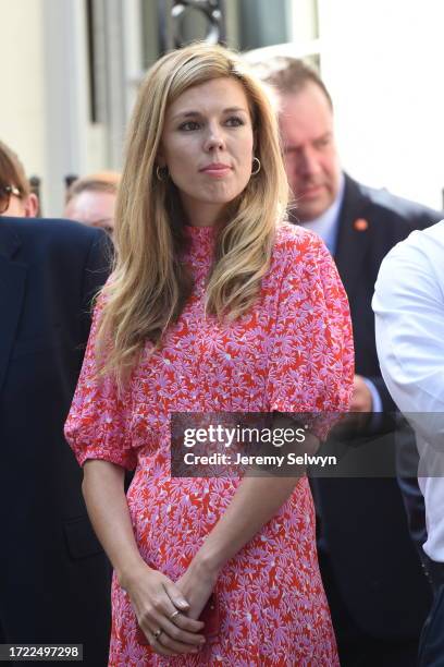 Carrie Symonds, Girlfriend Of Britain'S New Prime Minister Boris Johnson, Waits For The Prime Minister'S Arrival With Members Of Staff In Downing...