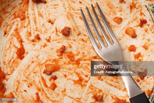 finished spaghetti - dirty plate stock pictures, royalty-free photos & images