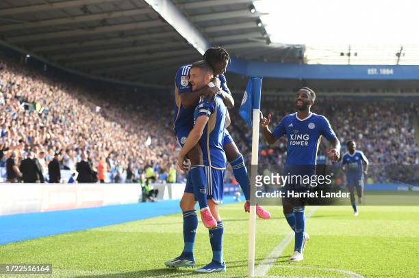 Jamie Vardy of Leicester City celebrates with teammate Abdul Fatawu after scoring his team's second goal during the Sky Bet Championship match...