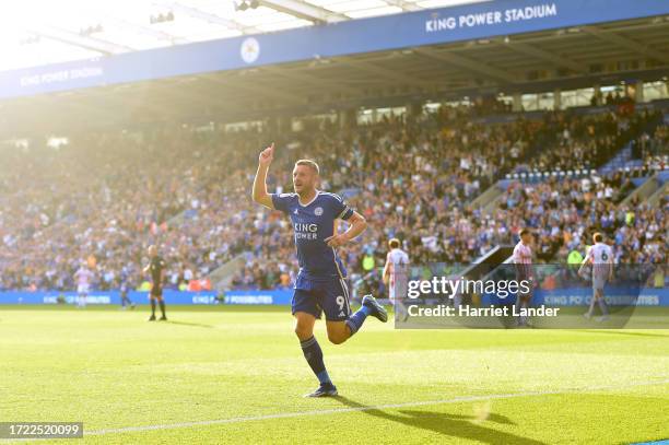 Jamie Vardy of Leicester City celebrates after scoring his team's second goal during the Sky Bet Championship match between Leicester City and Stoke...