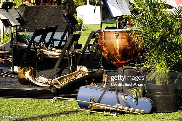 waiting on the band - orchestra outside stock pictures, royalty-free photos & images