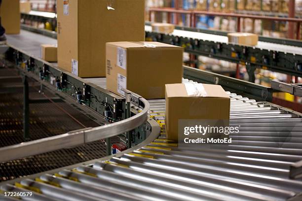 box - shipping in a warehouse - warehouse stock pictures, royalty-free photos & images