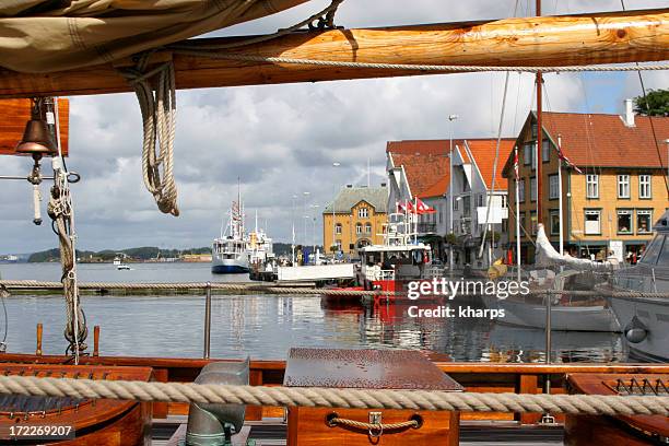 norwegische harbour - stavanger stock-fotos und bilder