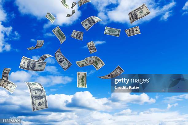 money rain - raining money stockfoto's en -beelden