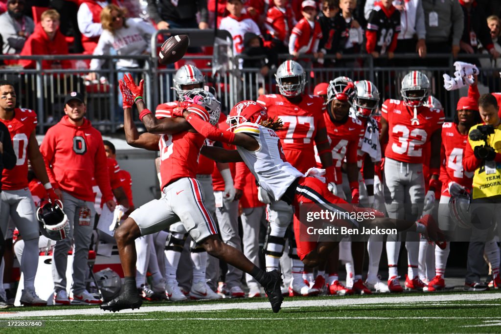 Marvin Harrison Jr. 18 of the Ohio State Buckeyes makes a catch