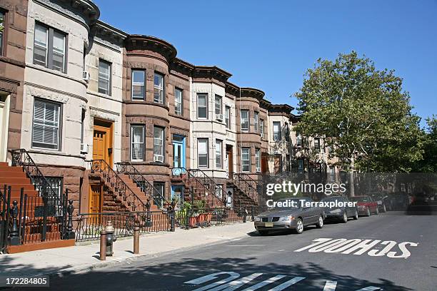 brooklyn brownstones - brooklyn brownstone bildbanksfoton och bilder