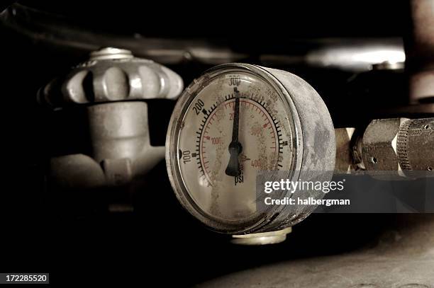 industrial pressure gauge - helium stock pictures, royalty-free photos & images