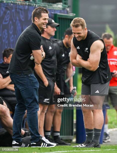 Paris , France - 13 October 2023; Captain Sam Cane, right, with former New Zealand All Black captain Richie McCaw during a New Zealand captain's run...