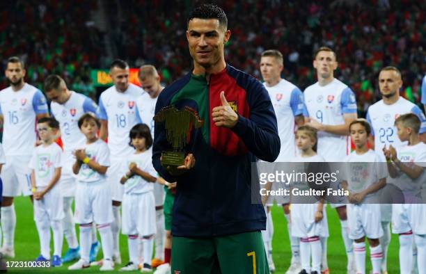 Cristiano Ronaldo of Portugal receives award for reaching 200 goals before the start of the Group J - UEFA EURO 2024 European Qualifiers match...