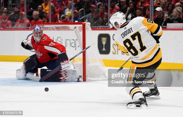 Penguins center Sidney Crosby scores his second goal of the second period on Capitals goalie Charlie Lindgren during the Pittsburgh Penguins versus...