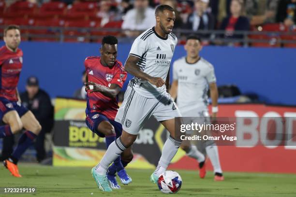 Carlos Akapo of San Jose Earthquakes controls the ball during the MLS game between San Jose Earthquakes and FC Dallas at Toyota Stadium on October 7,...