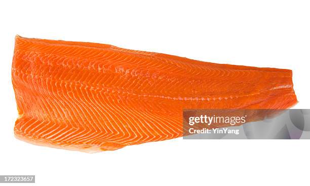 salmone rosso filetto di pesce crudo, fiume copper cibo su bianco - filetto foto e immagini stock