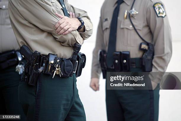 agentes de policías - jefe de policía fotografías e imágenes de stock