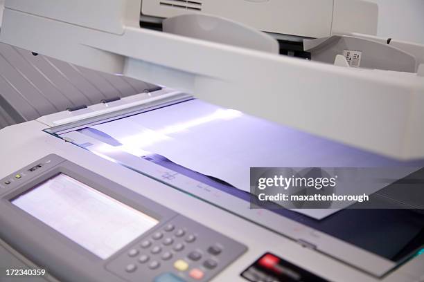 photocopier - by the photocopier stockfoto's en -beelden