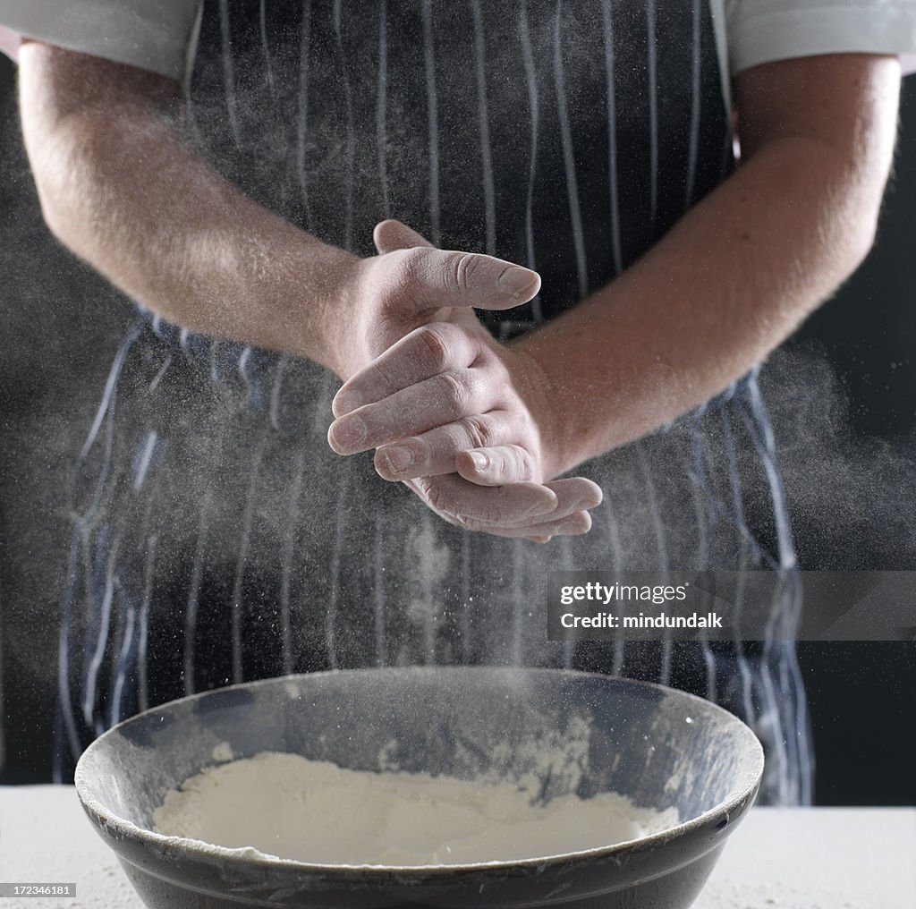 Chef faisant pain