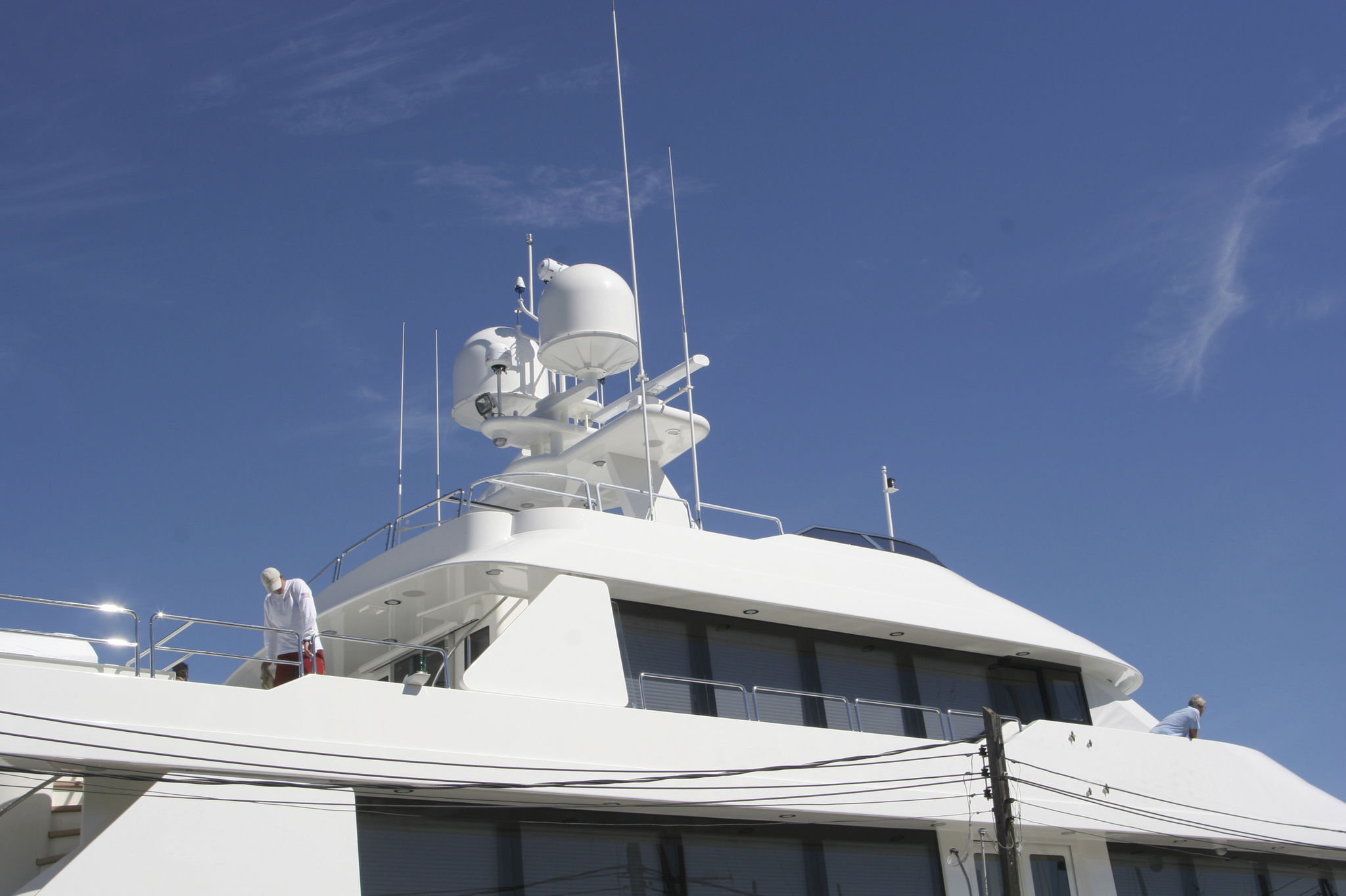 yacht cleaning