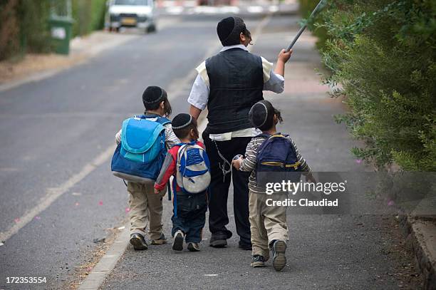 jewish kids - skull cap stock pictures, royalty-free photos & images