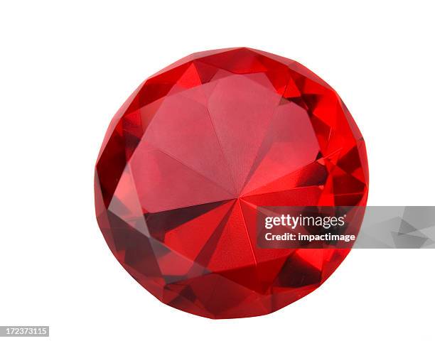 close-up of a sparkling red ruby - edelsteen stockfoto's en -beelden