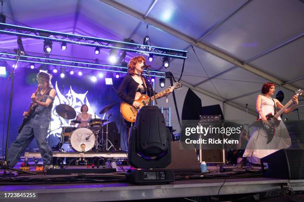 Austin Spitz 169 Ava Austin Stock Photos, High-Res Pictures, and Images - Getty Images
