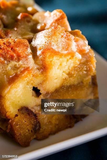 bread pudding - bread dessert stock pictures, royalty-free photos & images