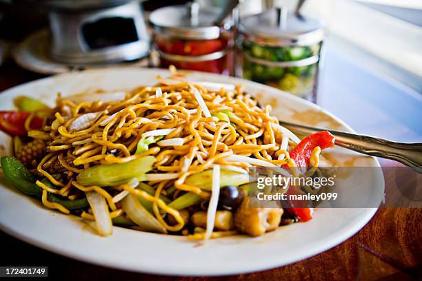 asian noodle dish - chow mein stock pictures, royalty-free photos & images