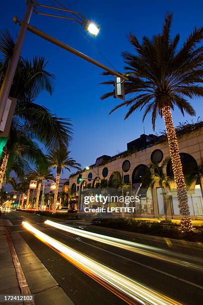 rodeo drive beverly hills long exposure - rodeo drive holiday lighting celebration stock pictures, royalty-free photos & images