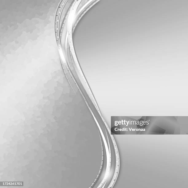 illustrations, cliparts, dessins animés et icônes de fond de vacances argenté avec des rubans décoratifs de différentes formes. - fond argent