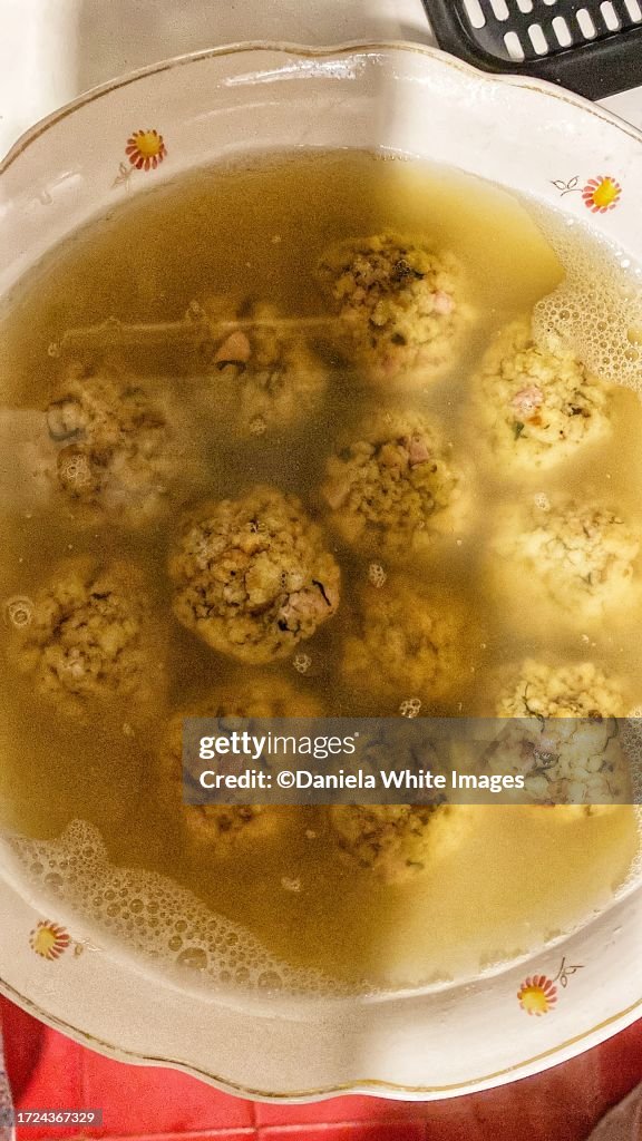 Meatballs in broth