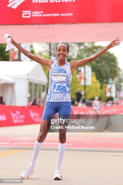 Sifan Hassan of the Netherlands celebrates after winning the 2023 Chicago Marathon professional women's division at Grant Park on October 08, 2023 in...