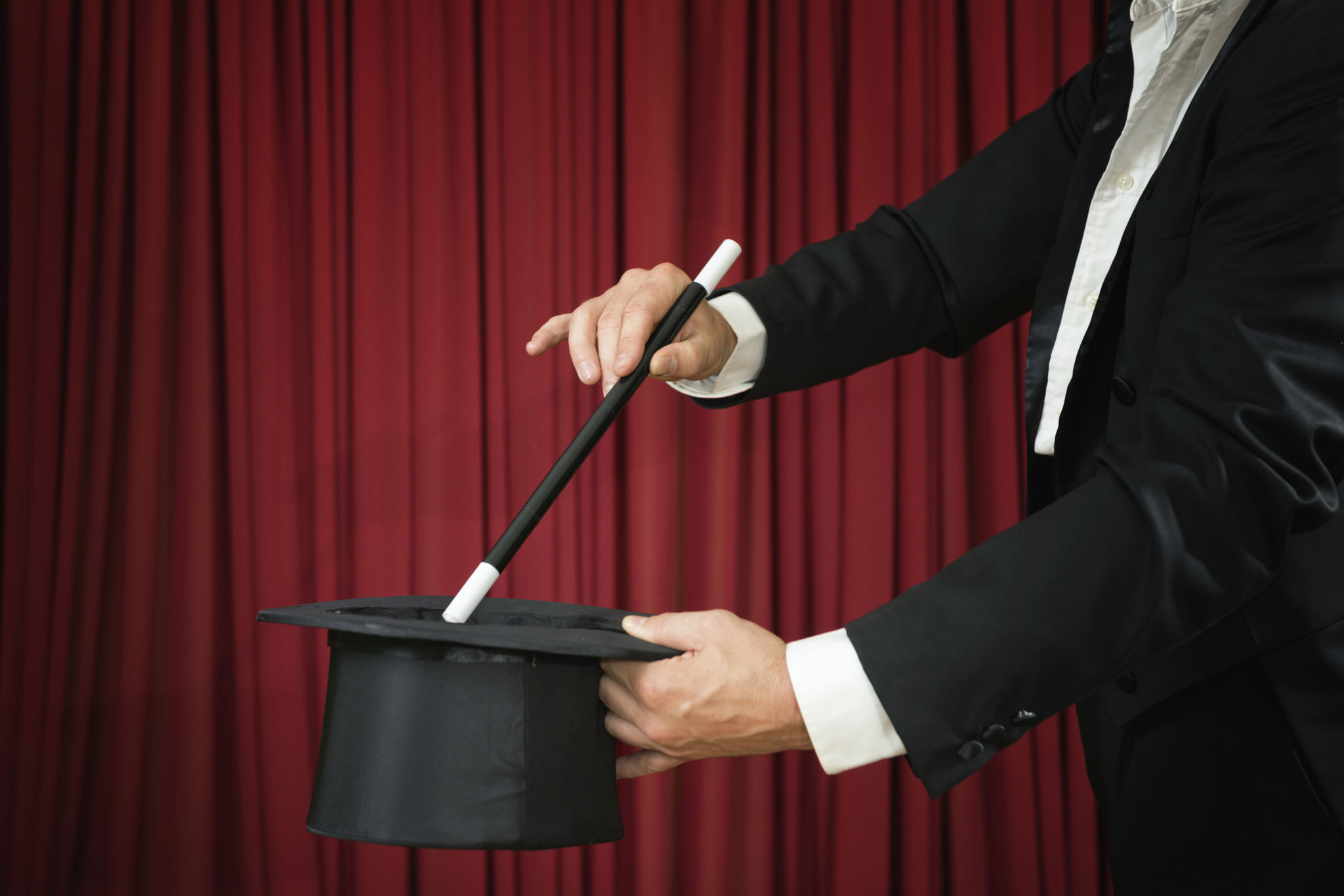magician rehearsing