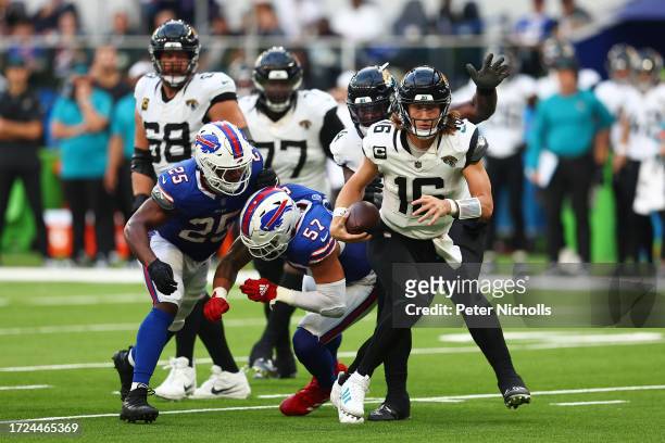 Trevor Lawrence of the Jacksonville Jaguars makes a run in the Fourth Quarter during the NFL Match between Jacksonville Jaguars and Buffalo Bills at...